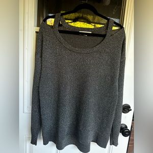 Michael Kors Women Tunic top. Size L - Dark Gray/Silver Metallic Cold Shoulder